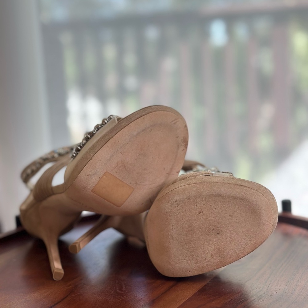NWOT Jimmy Choo Beige Crystal Embellished Heels - Picture 7 of 8